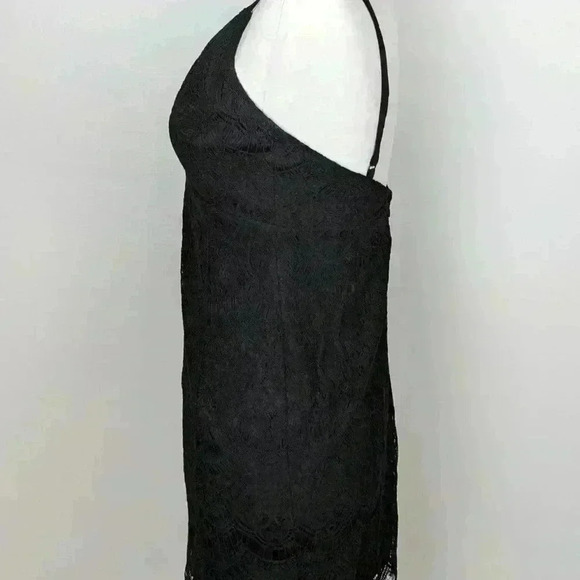 Lulu Black Bodycon Lace Dress With Adjustable straps Size Small - Picture 5 of 8